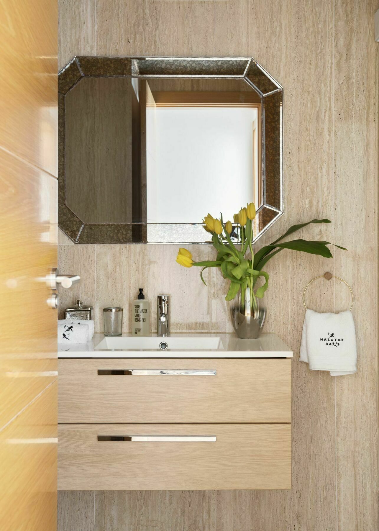 Halcyon Days Designer By Ana Locking Appartement