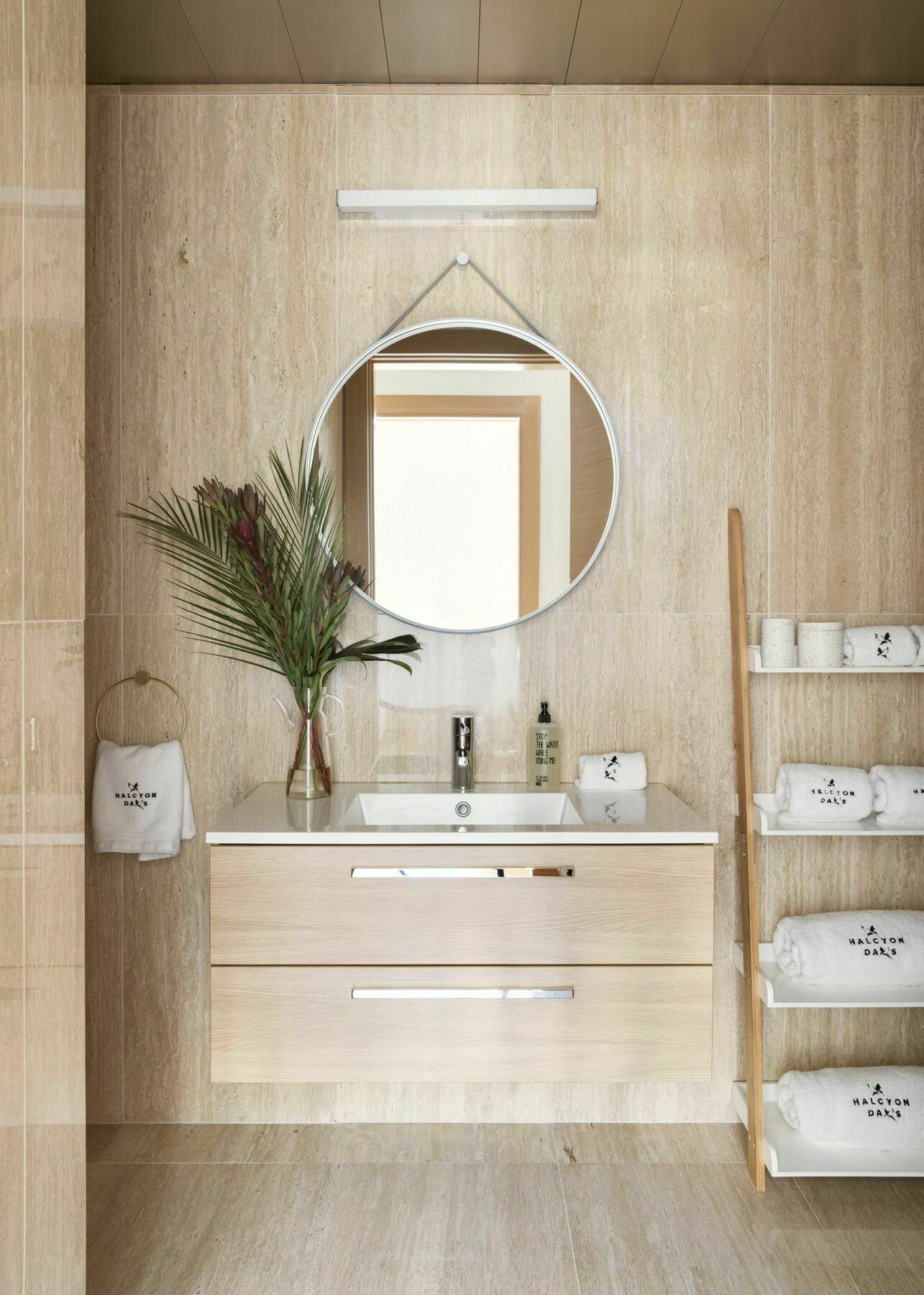 Halcyon Days Designer By Ana Locking Appartement